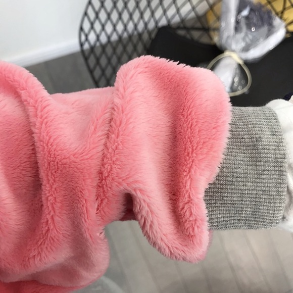 Pullover - Picture 4 of 4